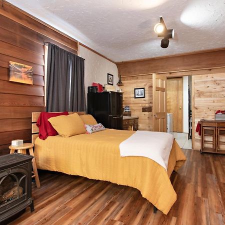 Wanderer Studio, An Off Grid Mountain Guest Studio With Fantastic Views Glenwood Springs Zewnętrze zdjęcie